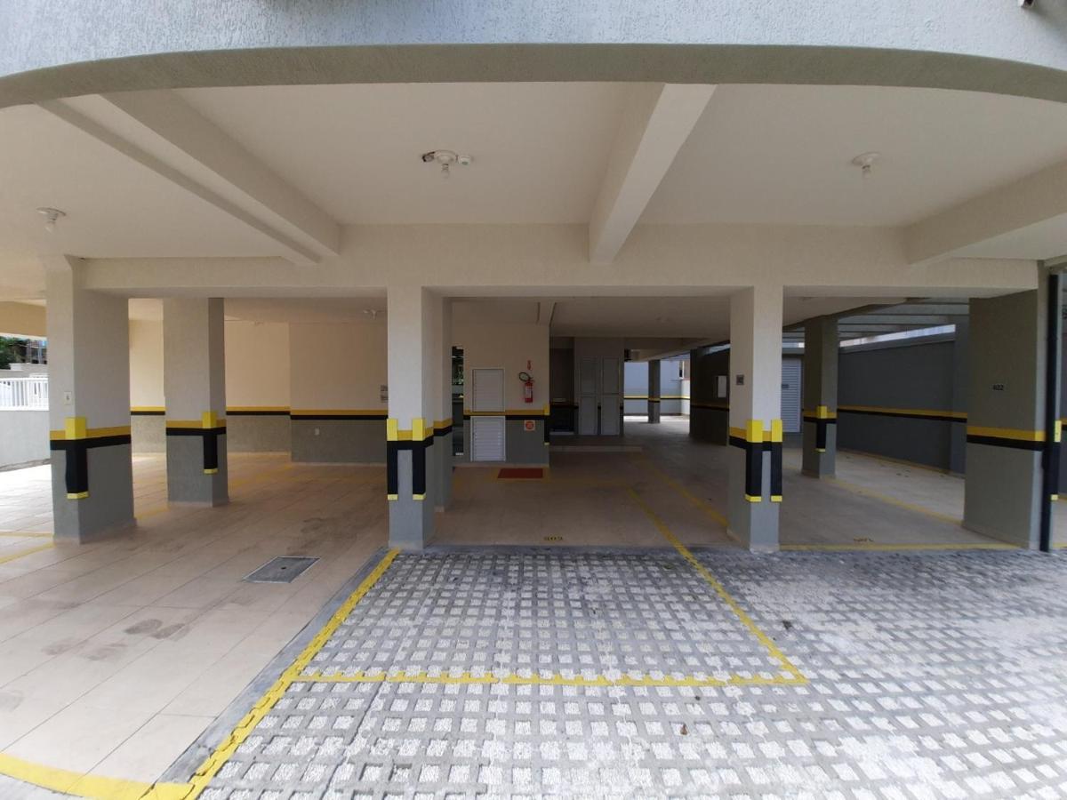 Apartamento 3 Quartos 8 Pessoas A 50 Mts Da Praia De Bombas, A 100M Da Passarela Do Ribeiro Bombinhas Exterior photo